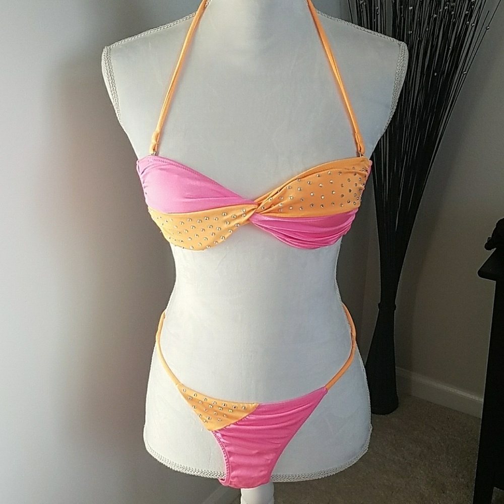 NWOT Victorias Secret bandeau bikini